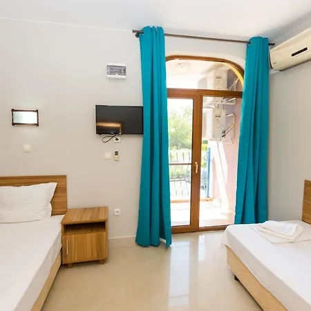 Garden Luxurios A9 *
