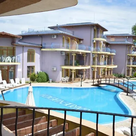Apartment Garden Luxurios A9 *