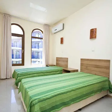 Garden Luxurios A9 *