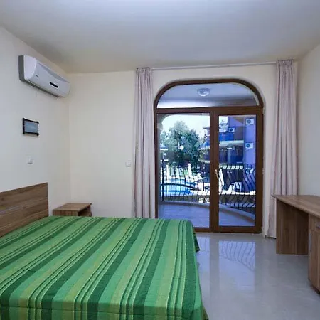 Garden Luxurios A9 Apartment