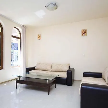 Garden Luxurios A9 Apartment *