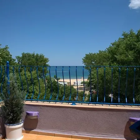 Garden Luxurios A9 * Sosopol