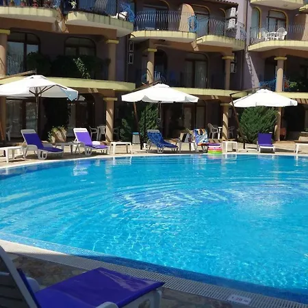 Garden Luxurios A9 Apartment