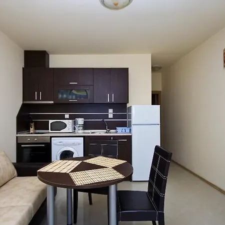Garden Luxurios A9 Apartment