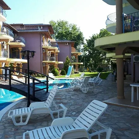 Garden Luxurios A9 Apartmán *